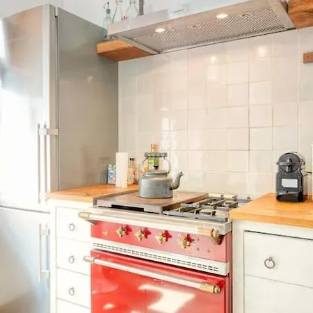 Σπίτι διακοπών Cityhome Away From Home - Lovely Ghent House Γάνδη