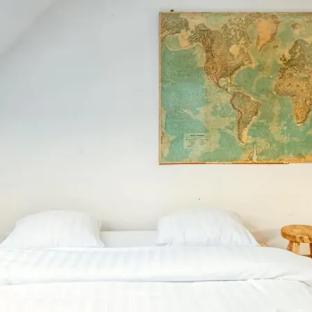 Cityhome Away From Home - Lovely Ghent House Γάνδη